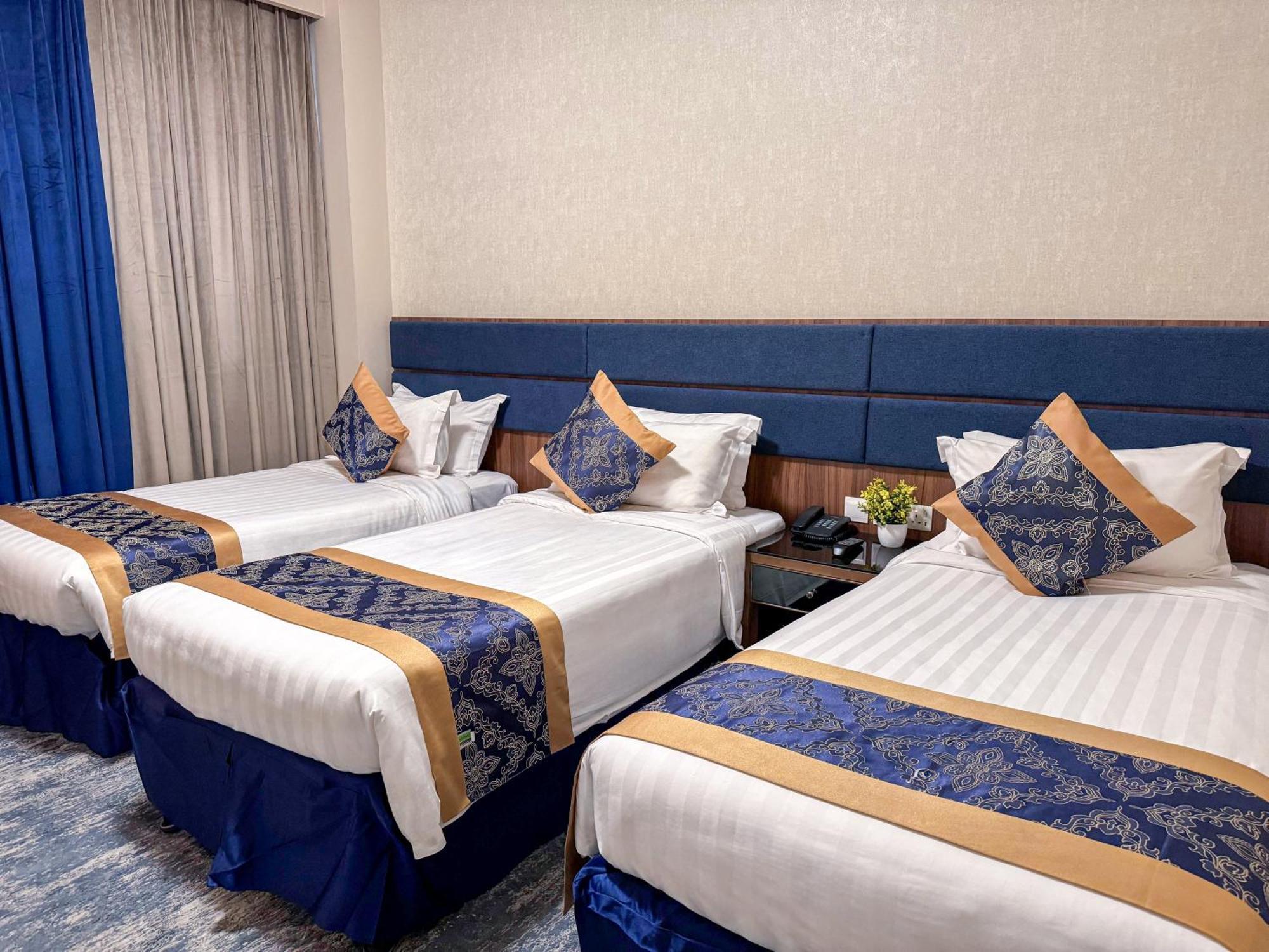 Rabwat Al Safwah Golden Hotel Medina Esterno foto