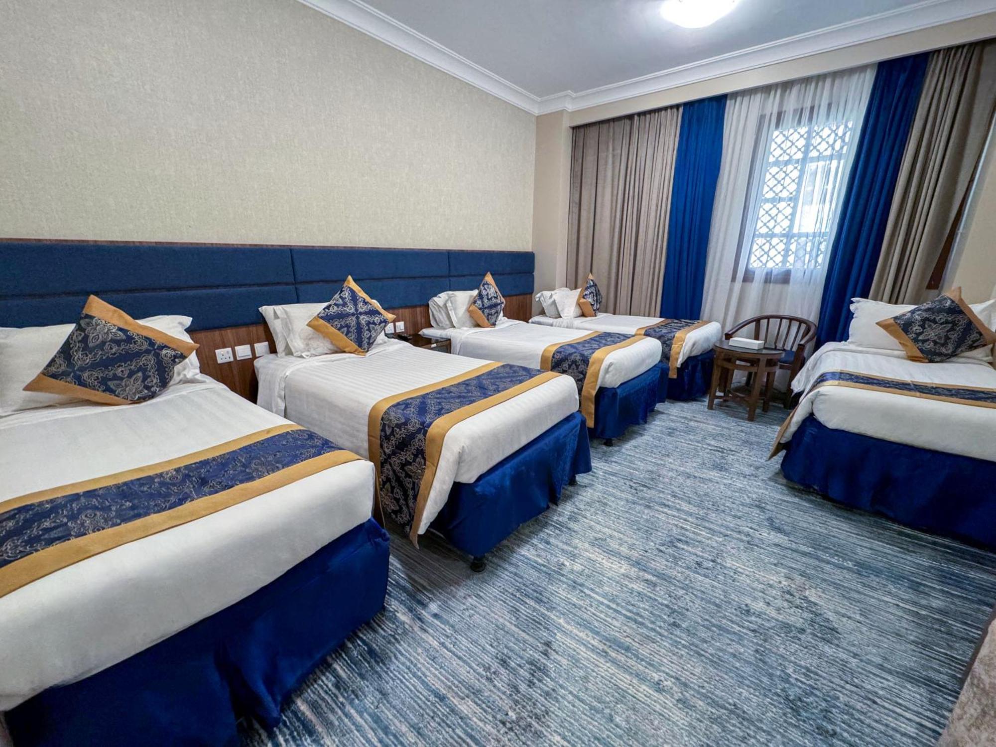 Rabwat Al Safwah Golden Hotel Medina Esterno foto