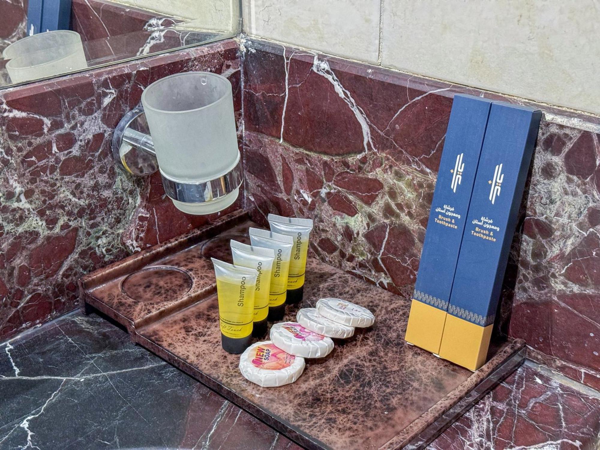 Rabwat Al Safwah Golden Hotel Medina Esterno foto