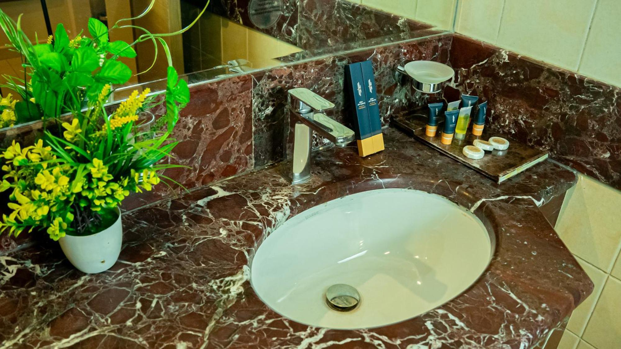 Rabwat Al Safwah Golden Hotel Medina Esterno foto